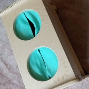 Lovevery Montessori Sensory Box‎ -- Box Only